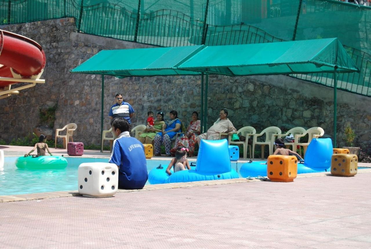 Joyland Waterpark And Resort Dehradun Dış mekan fotoğraf